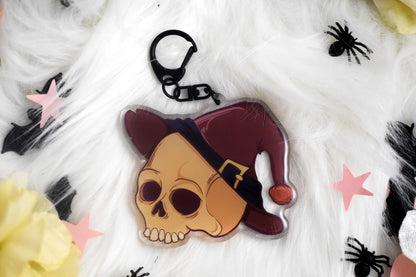 Skull with witches hat keychain